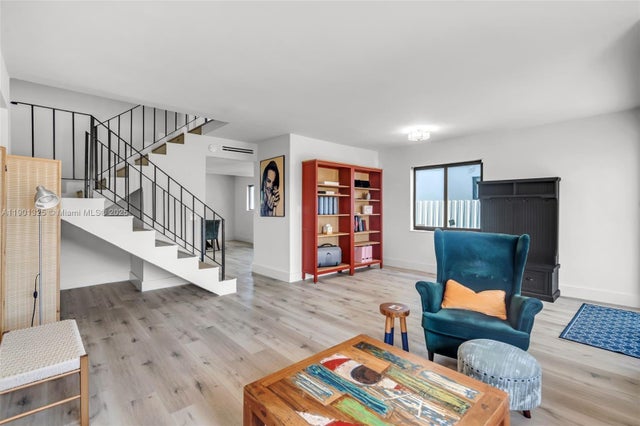 5 of 45 - 8773 Sw 36th St, Miami, FL