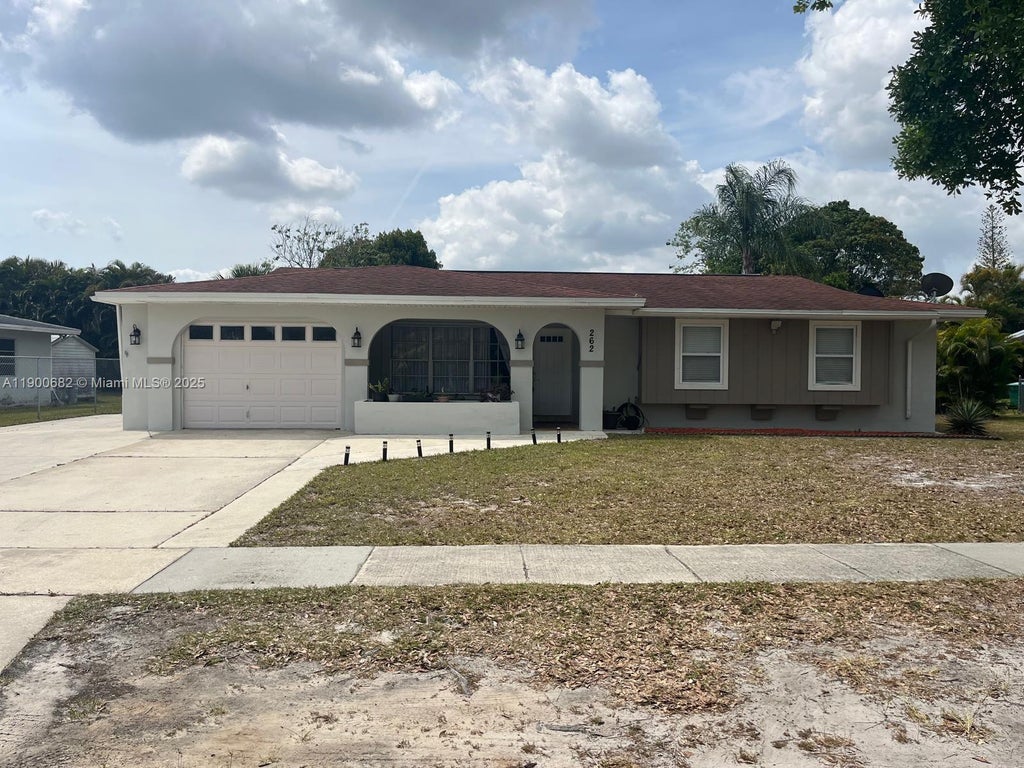 262 Ne Floresta Dr, Port St Lucie