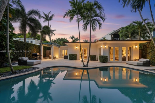 1 of 30 - 5055 N Bay Rd, Miami Beach, FL
