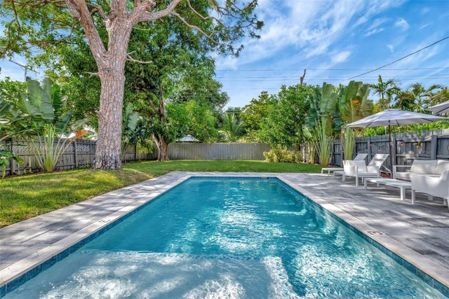 1 of 62 - 1315 Ne 16th Ave, Fort Lauderdale, FL