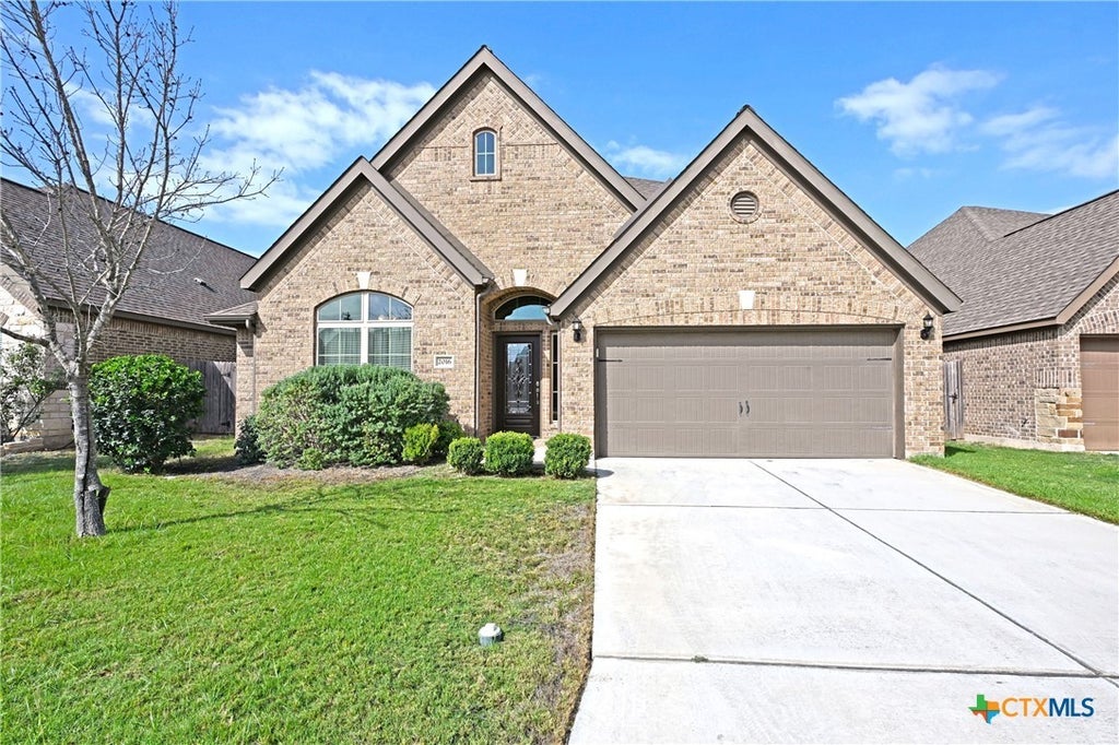 2016 Glen Hollow, Seguin