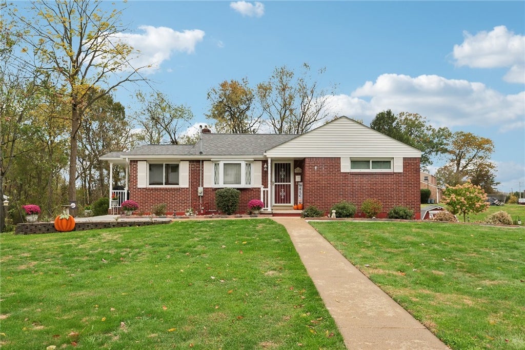 158 Maple Street, Rochester