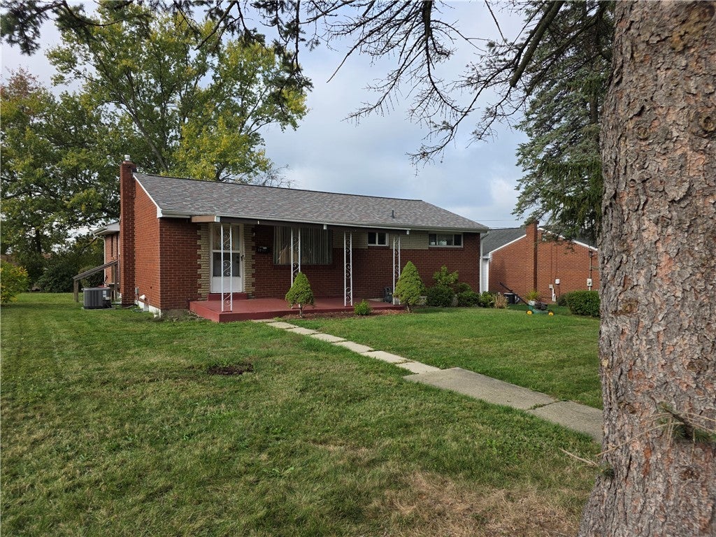 11 Rolling Hills Avenue, Hempfield