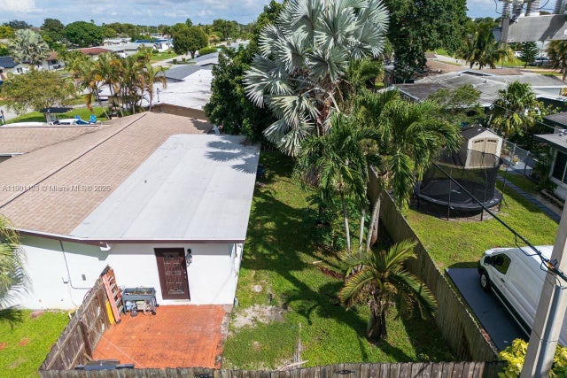 5 of 29 - 8740 Nw 11th St, Pembroke Pines, FL