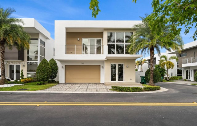 1 of 44 - 7540 Nw 97th Pl, Doral, FL
