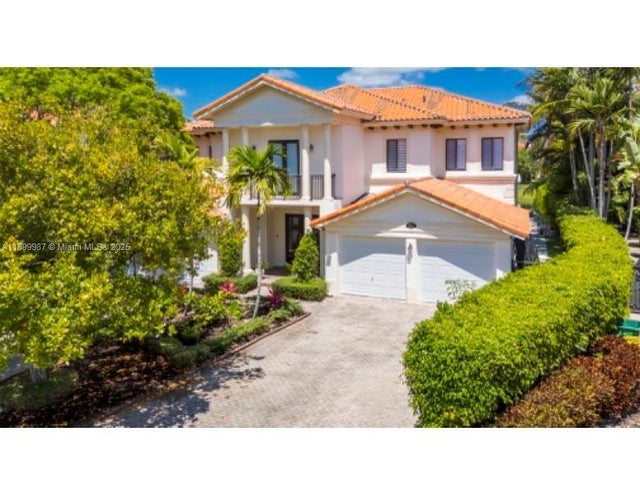1 of 9 - 19512 Sw 79th Pl, Cutler Bay, FL