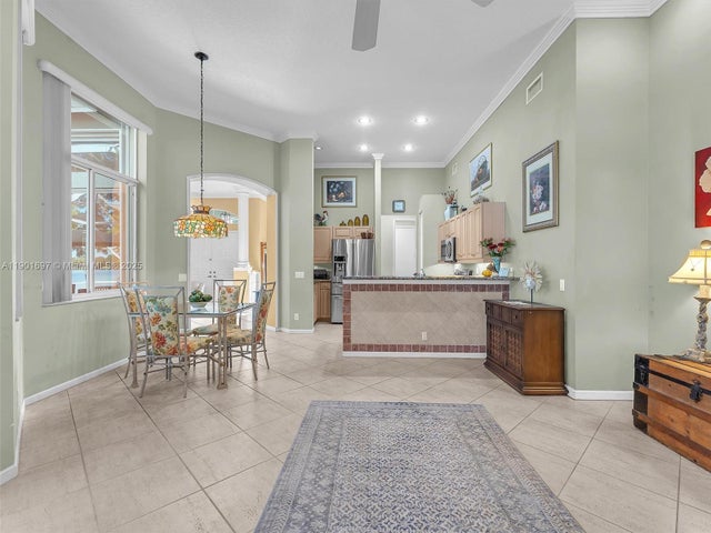 5 of 61 - 302 Nw 120th Dr, Coral Springs, FL