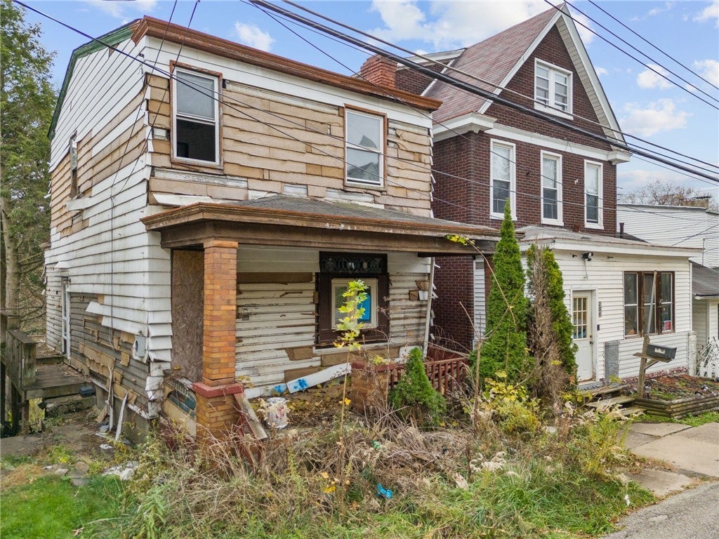 206 Alries Street, Carrick