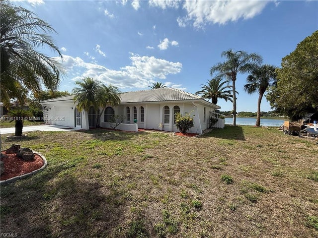 2 of 43 - 2803 E 5th St, Other, FL