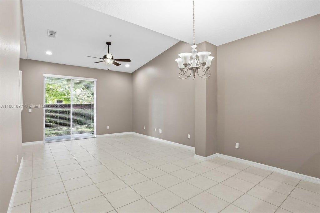 935 Davenwood Ct, Orlando