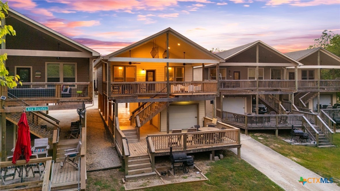 198 River Villas Court, in the city of New Braunfels Real Estate in Texas by River Road Villas,