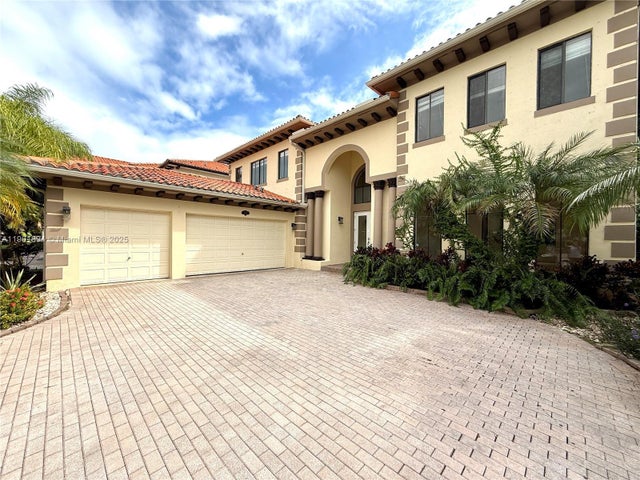 2 of 66 - 7996 Sw 195th St, Cutler Bay, FL