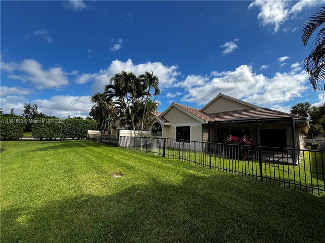 5 of 30 - 8079 Popash Ct, Boynton Beach, FL