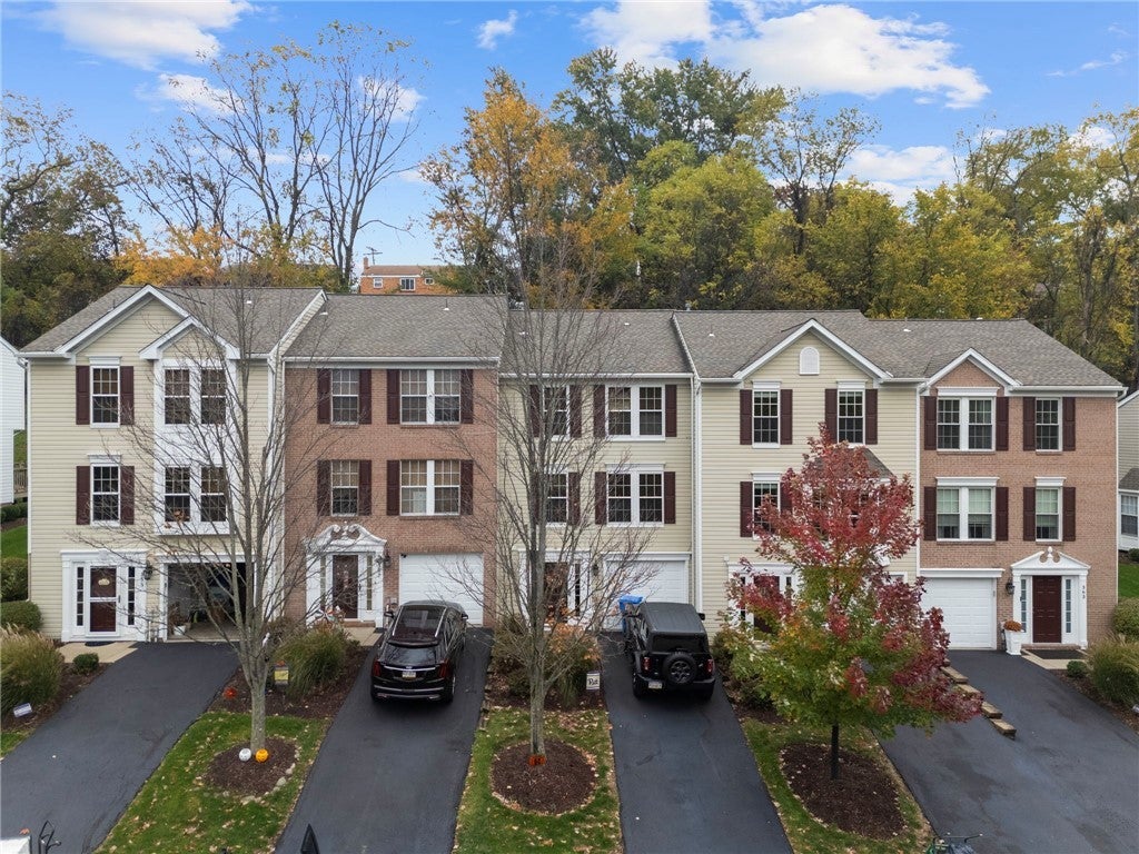 361 Murrays Lane, Castle Shannon