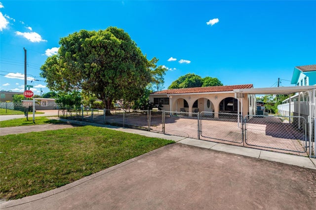 3920 W 3rd Ave, Hialeah