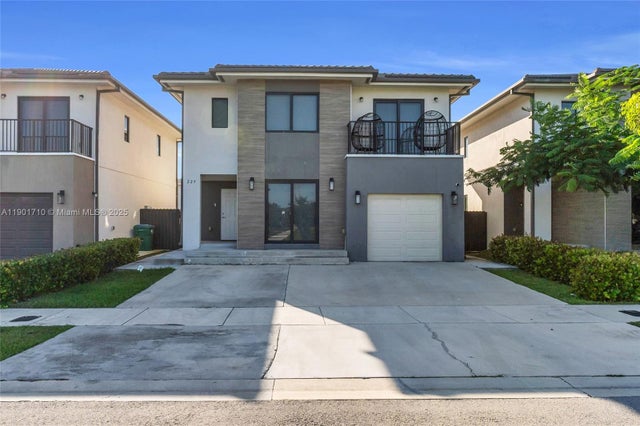 229 Nw 12th, Florida City