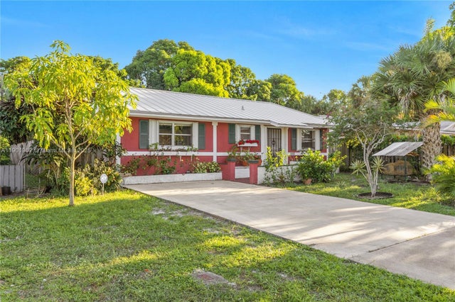 2 of 34 - 3382 Se Hawthorne St, Stuart, FL