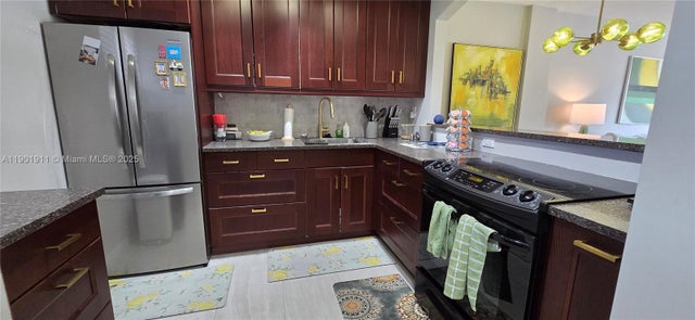 3 of 25 - 2616 N Garden Dr N 106, Lake Worth, FL