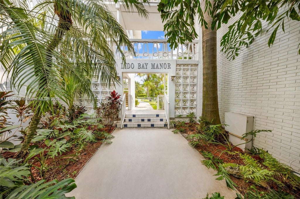 1631 Ne 114th St 307, Miami