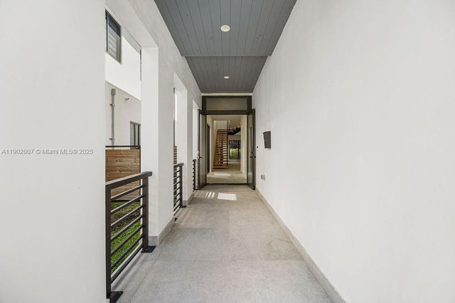 5 of 78 - 308 Ne 14th Ave, Fort Lauderdale, FL