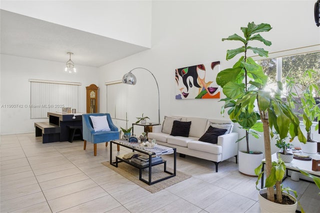 4 of 34 - 1510 Se 22nd Ln, Homestead, FL