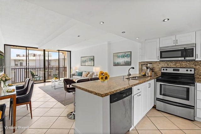 1 of 27 - 3475 N Country Club Dr 814, Aventura, FL