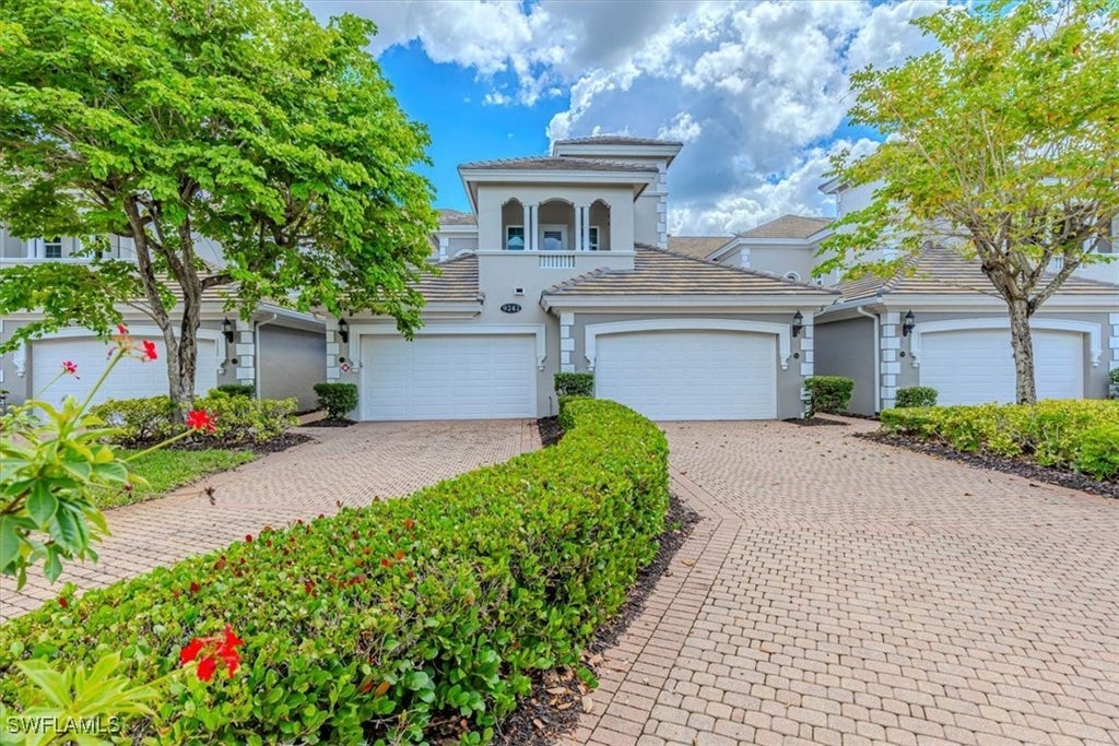 9242 Tesoro Ln 1, Naples