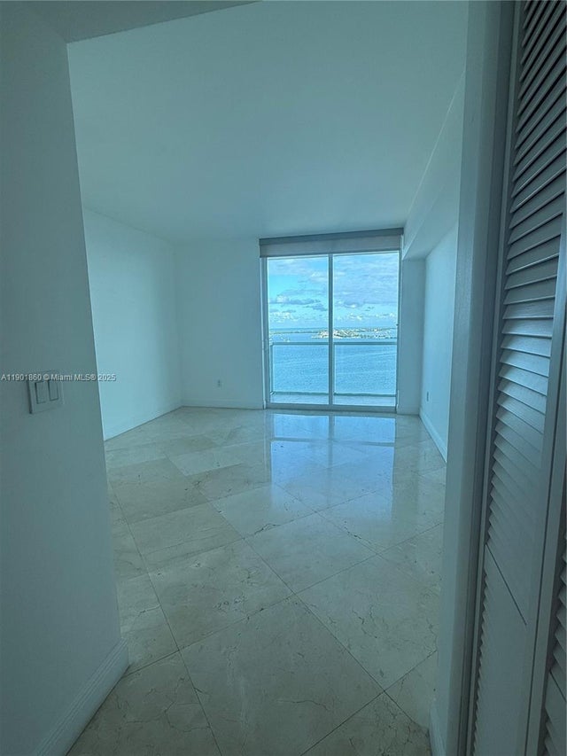 4 of 8 - 218 Se 14th St 2203, Miami, FL