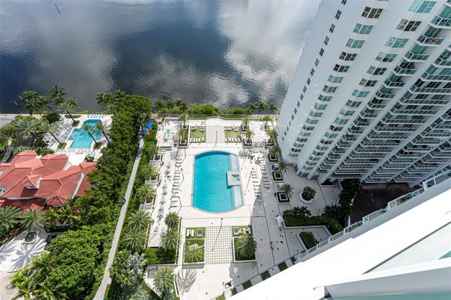 3 of 21 - 3301 Ne 183rd St 2405, Aventura, FL