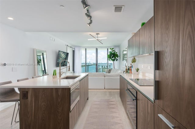 3 of 70 - 3131 Ne 7th Ave 2202, Miami, FL