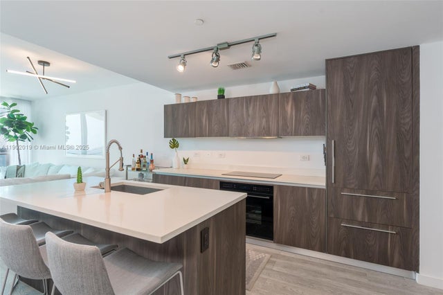 4 of 70 - 3131 Ne 7th Ave 2202, Miami, FL