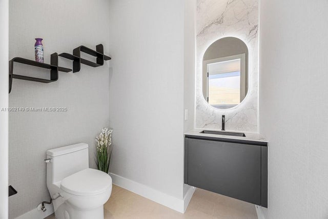 5 of 98 - 1220 Ne 13th Ave, Fort Lauderdale, FL