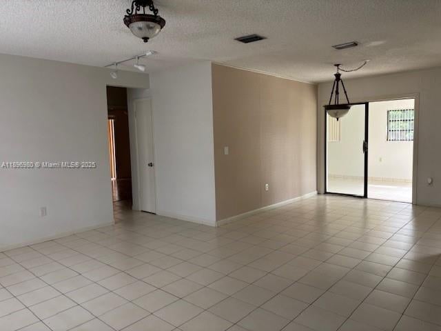 3 of 24 - 8750 Sw 42nd Ter, Miami, FL