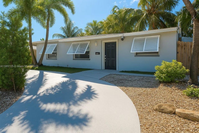 2622 Sheridan St, Hollywood