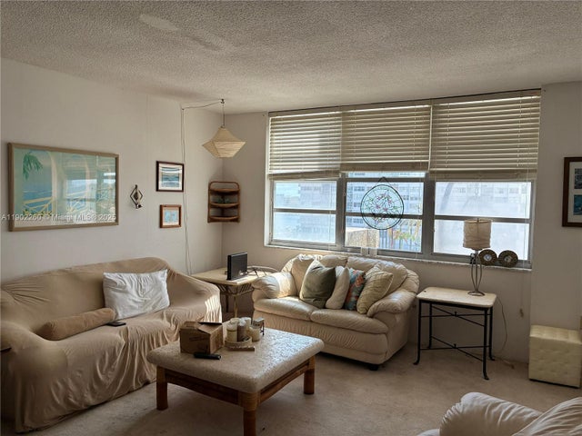 3 of 36 - 2780 Ne 183rd St 606, Aventura, FL