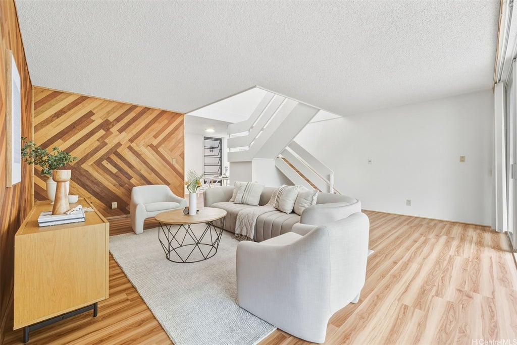 (unit #239) 95-380 Hokukea Court, Mililani