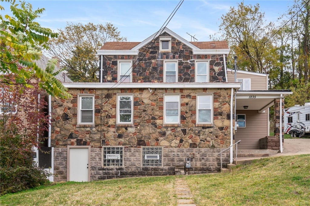 1235 Dagmar Avenue, Beechview