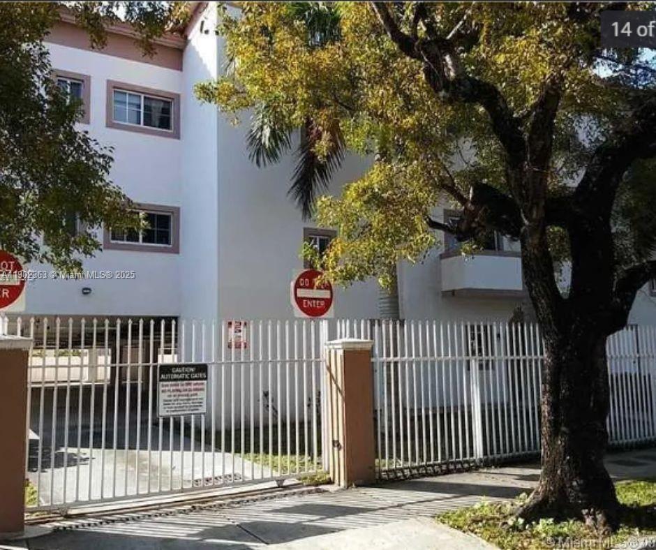 1234 Nw 4th St 308, Miami