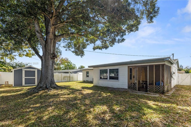 3 of 13 - 5721 65th Ave N, Other, FL