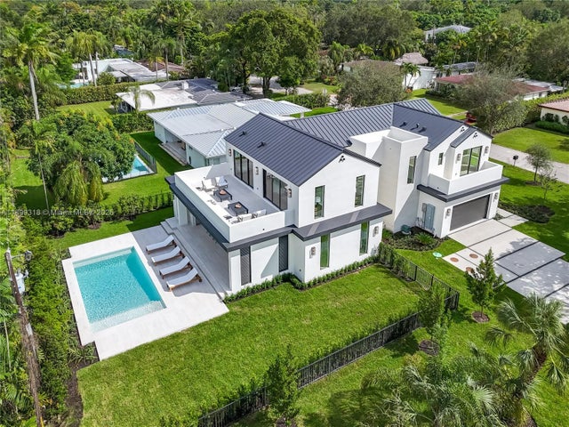 3 of 55 - 6781 Sw 75th Ter, South Miami, FL