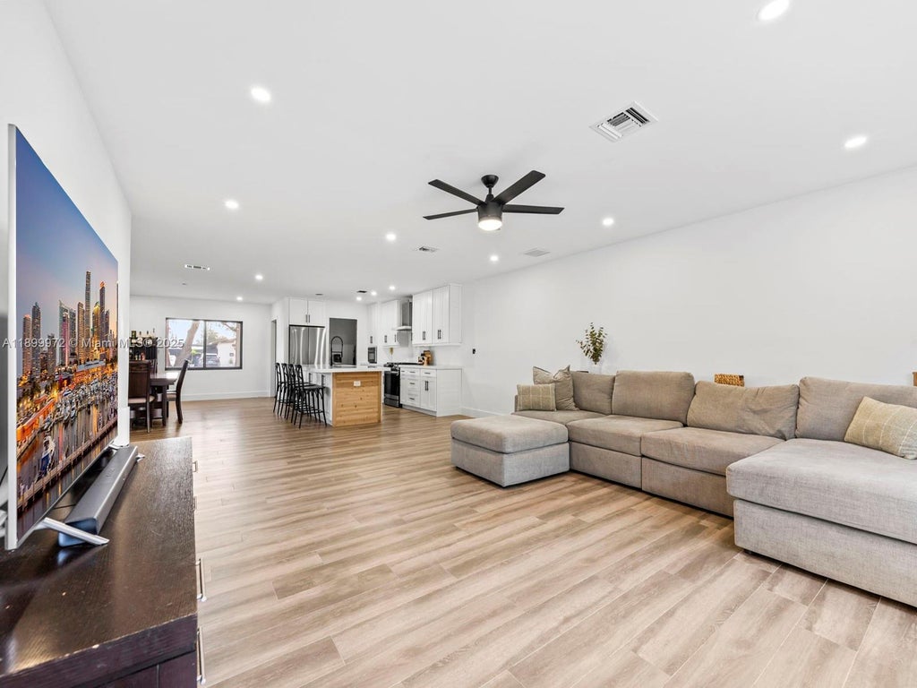 10415 Sw 200th St, Cutler Bay