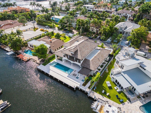 3 of 6 - 2605 Castilla Isle, Fort Lauderdale, FL