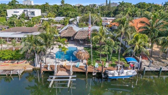 2108 Ne 124th St, North Miami