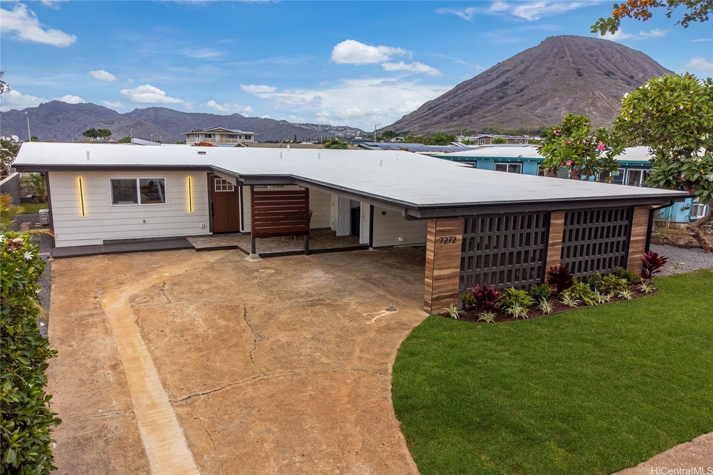 7272 Kauhako Street, Honolulu