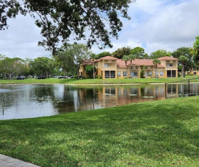 4 of 8 - 4791 Via Palm Lks 1701, West Palm Beach, FL