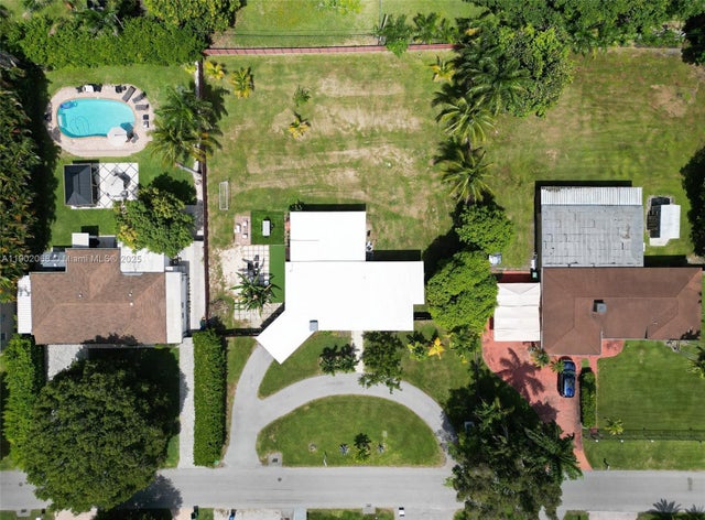 3 of 52 - 13751 Ne 1st Ave, Miami, FL