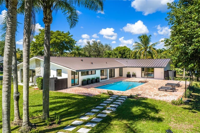 5 of 81 - 10945 Sw 75th Ct, Pinecrest, FL