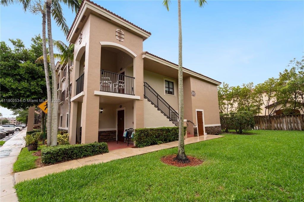22731 Sw 88th Pl 206, Cutler Bay