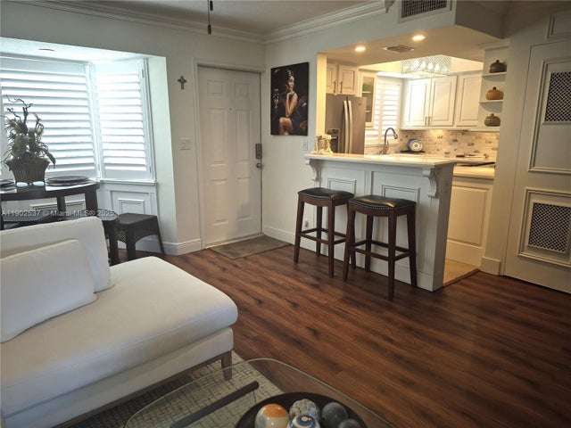 3 of 32 - 535 Hendricks Isle 306, Fort Lauderdale, FL