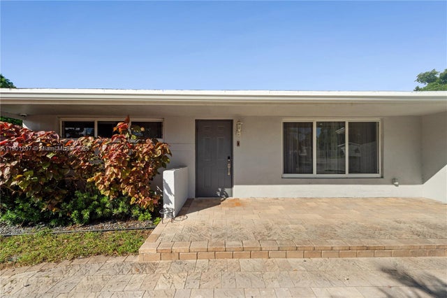 1 of 35 - 8521 Nw 28 Place, Sunrise, FL
